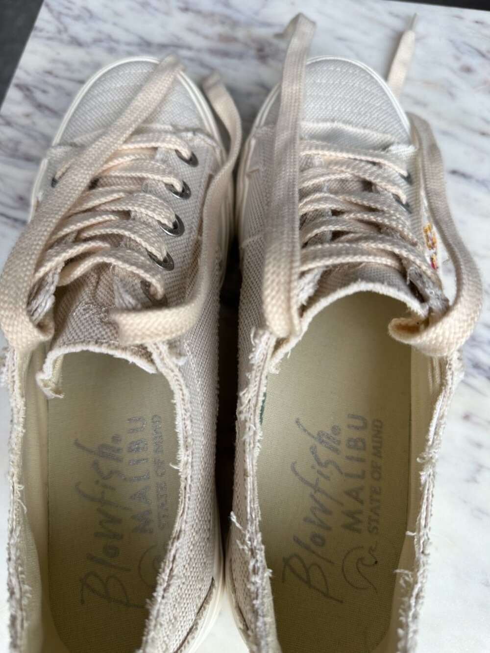 Blowfish Malibu Sadie-Sun Floral Sneakers Embroidery Cream Women's Size 10 NEW - Picture 11 of 14
